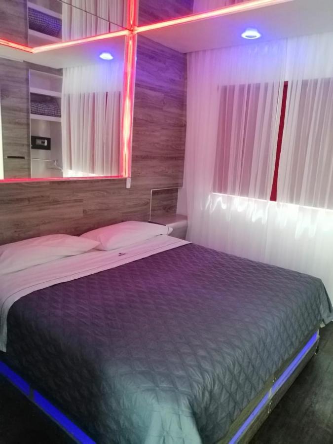 Hotel Muy (Adults Only) Mexico City Exterior photo